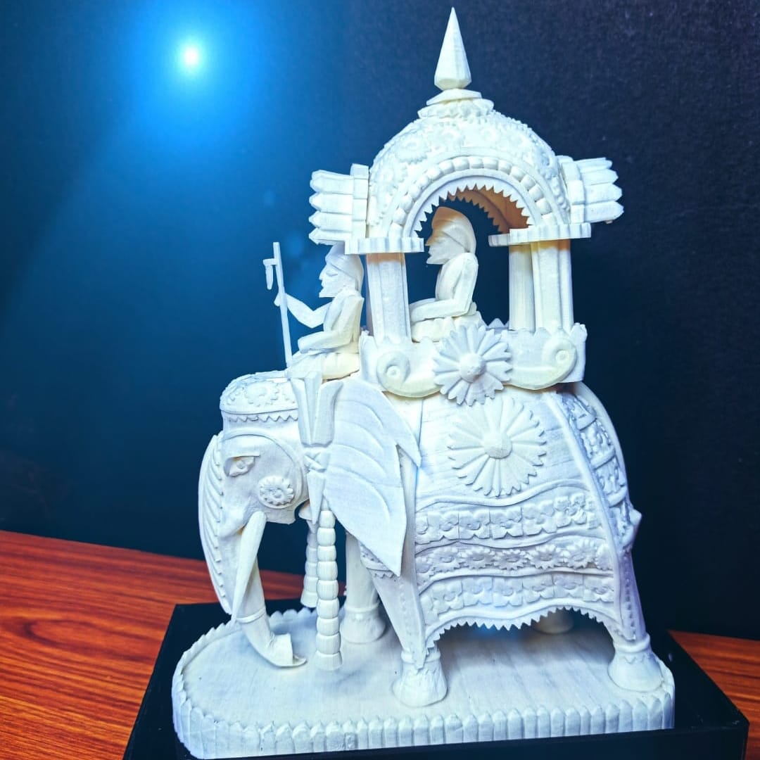 Royal Elephant ( Single Howdah)